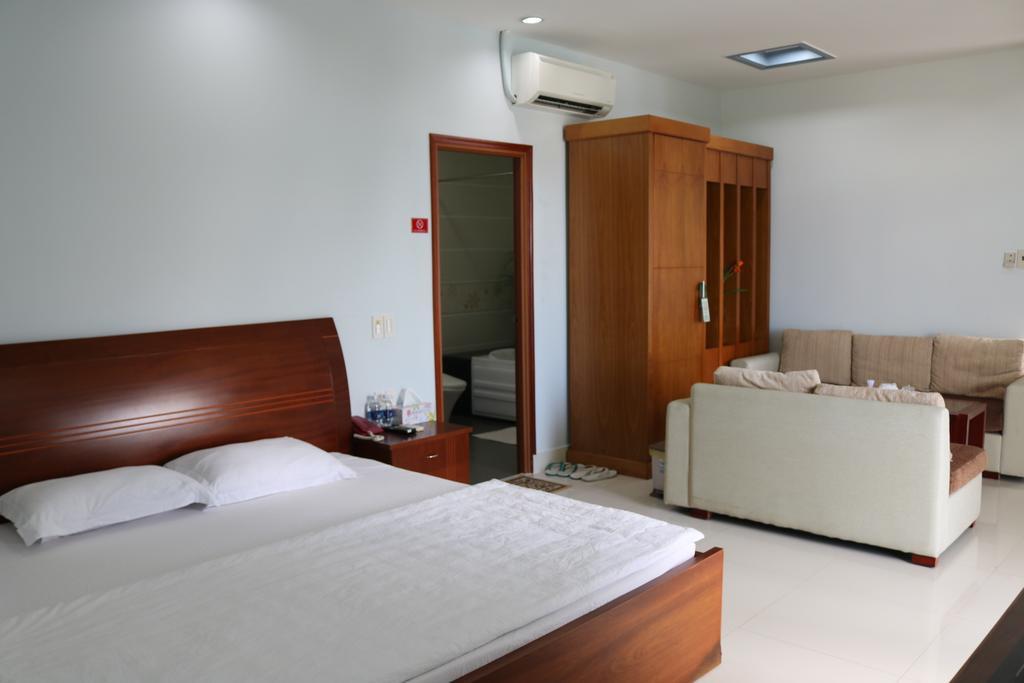 Palace Hotel Rạch Giá Kültér fotó